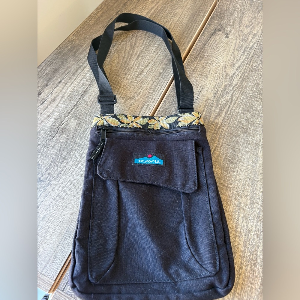 Small Kavu Bag